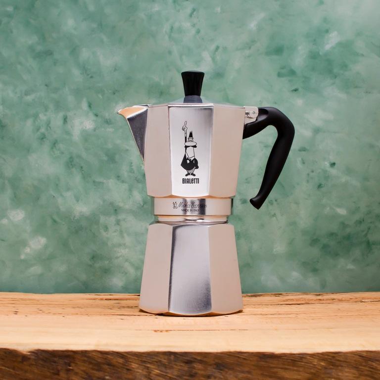 https://www.coffeacoffee.com.au/cdn/shop/products/Bialetti_Moka_Express_9_cup.jpg?v=1613380997